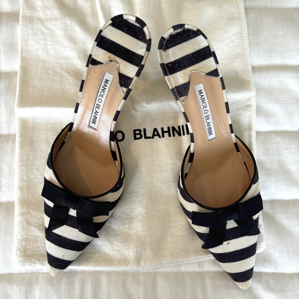Manolo Blahnik chic mules